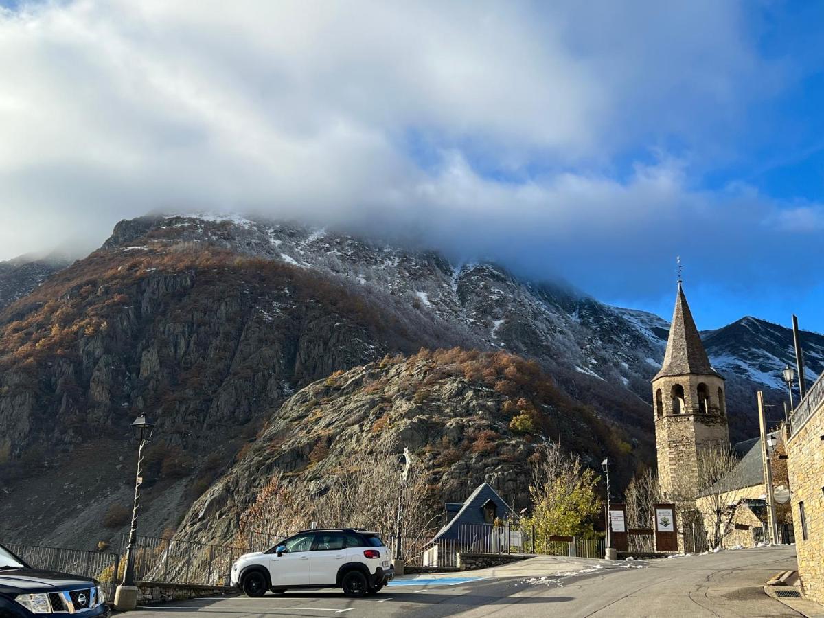 Casa De Piedra Con Encanto En El Bonito Pueblo De Bagergue Eksteriør billede
