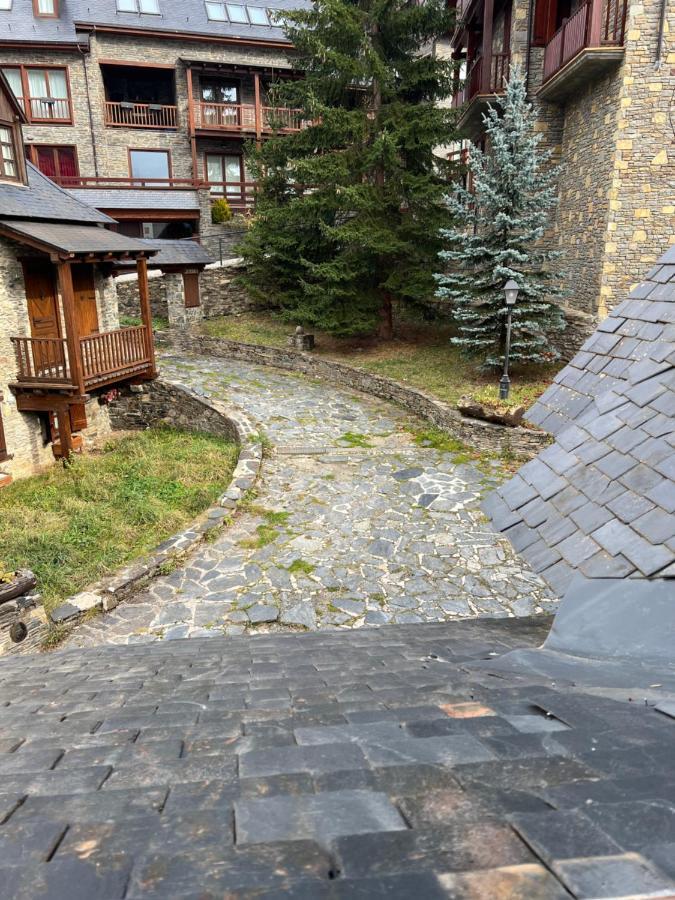 Casa De Piedra Con Encanto En El Bonito Pueblo De Bagergue Eksteriør billede