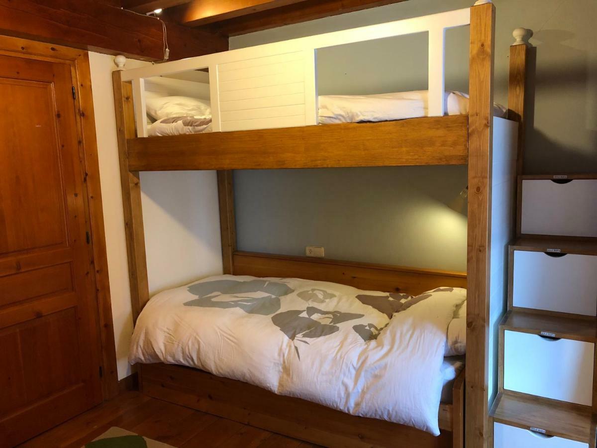 Casa De Piedra Con Encanto En El Bonito Pueblo De Bagergue Eksteriør billede